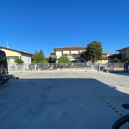 Albergo Aquila Lazise Kültér fotó