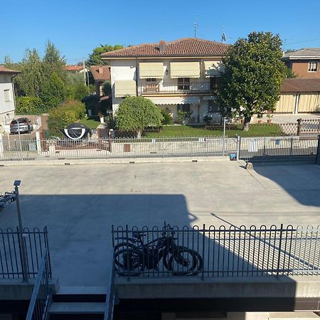 Albergo Aquila Lazise Kültér fotó