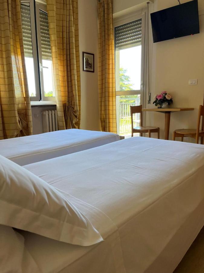 Albergo Aquila Lazise Kültér fotó