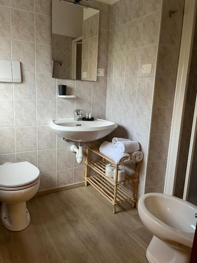 Albergo Aquila Lazise Kültér fotó