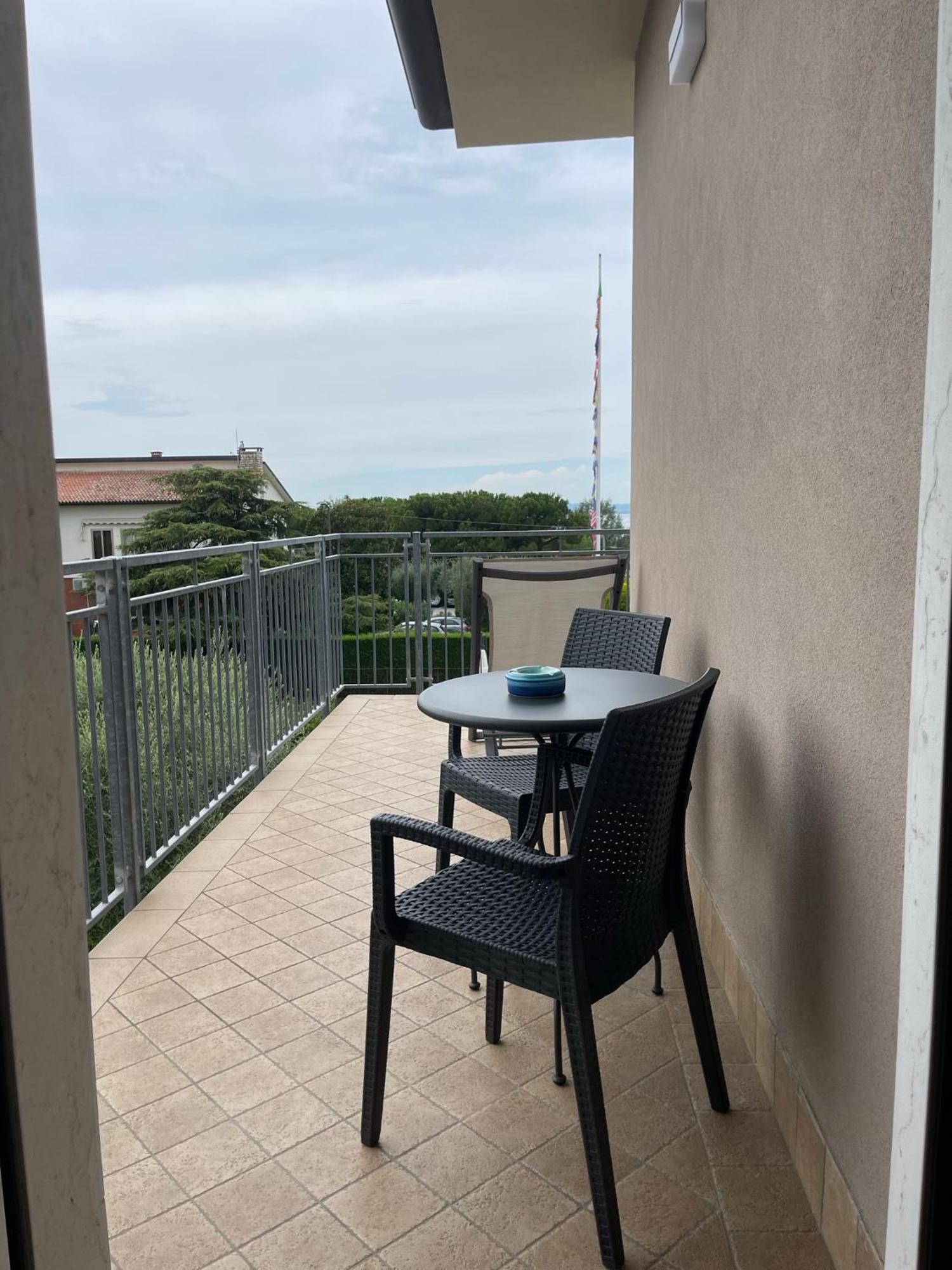 Albergo Aquila Lazise Kültér fotó
